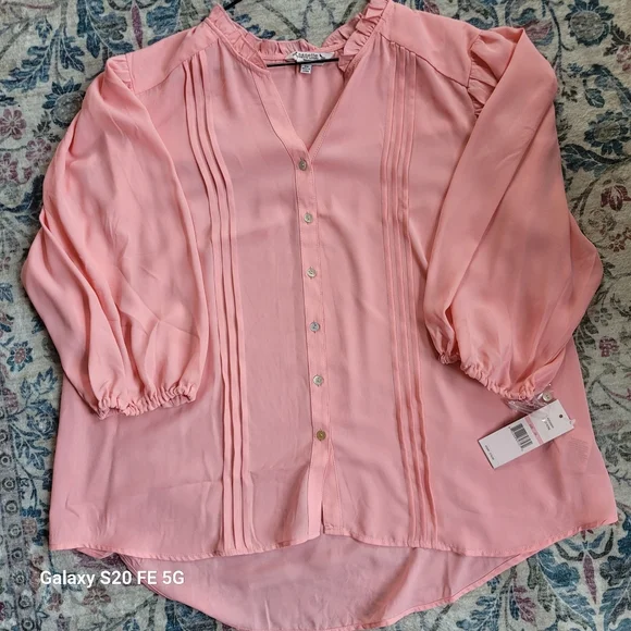 Nanette Lepore Soft Melon Colored Ruffled Blouse - Picture 1 of 10